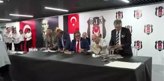 Beşiktaş'ta Tevfik Yamantürk divan başkanlığına seçildi