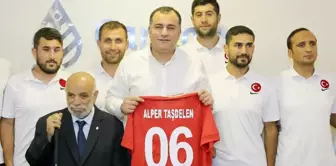 Görme engelli sporculardan Taşdelen'e ziyaret