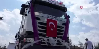 Tır şoförünün düğününde renkli konvoy