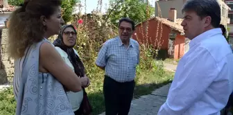 Kaymakam Karahan, evi yanan Kıbrıs gazisini ziyaret etti