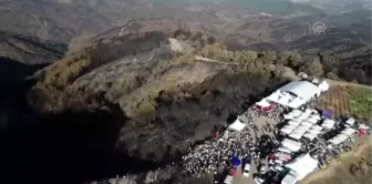 İzmir Büyükşehir Belediye Meclisi toplantısı yangın bölgesinde yapıldı