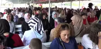 Eyüpsultanlı 500 kadın boğaz havası aldı