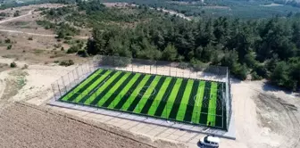 Mudanya Belediyesi'nden 7 mahalleye halı saha