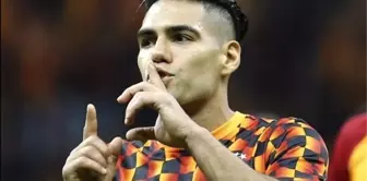 Galatasaray'da Falcao, Diagne'yi solladı!