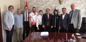 Beyşehir Kaymakamı Özdemir, başarılı sporcuları ağırladı