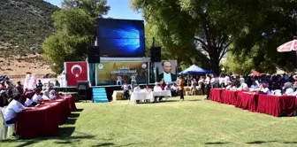 Elmalı Çoban Festivali renkli görüntülere sahne oldu