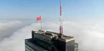 Sise bürünen gökdelenlerin eşsiz manzarası havadan görüntülendi