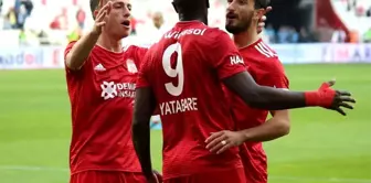 Süper Lig: DG Sivasspor: 2 - Antalyaspor: 1 (Maç sonucu)