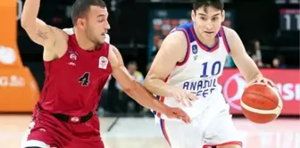 Anadolu Efes: 108 - Sigortam.net İTÜ Basket: 62