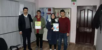 Kulp'ta, deneme sınavında dereceye giren öğrencilere ödül