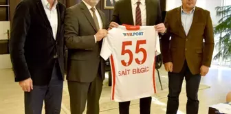 Ertuğrul Sağlam 25 yıl sonra OMÜ'de