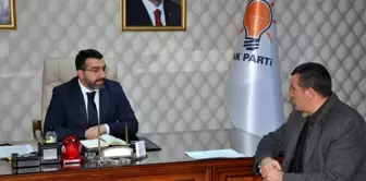 Kars'ta Şeker Fabrikası işçileri Başkan Adem Çalkın ile görüştü