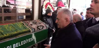 Binali Yıldırım Eskişehir'de cenaze törenine katıldı