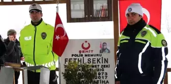 Şehit polis memuru Fethi Sekin, kabri başında anıldı