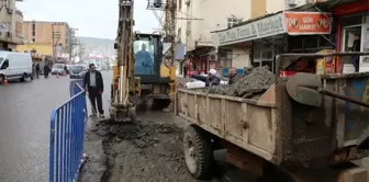 Cizre Belediyesi yaz kış demeden çalışıyor