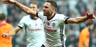 Antalyaspor ve Trabzonspor'un gündemindeki Tosic, Beşiktaş'ı istiyor