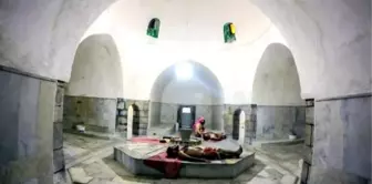 Tokat'ta hamam kültürünü yaşatma etkinliğinde yemek ikramı ve eğlence