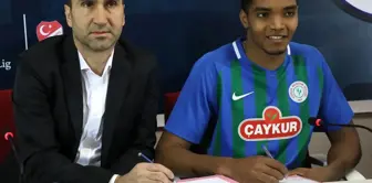 Çaykur Rizespor, Ivanildo Fernandes ve Andry Boriachuk ile sözleşme imzaladı