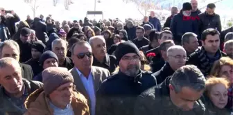 Tunceli kamer genç, mezarı başında anıldı