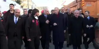 Cumhurbaşkanı Erdoğan, Mustafa Paşa ve Sürsürü Mahallesinde incelemelerde bulundu (2)