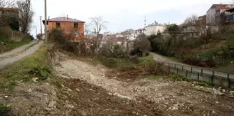 Kocaali'deki metruk binalar yıkılıyor