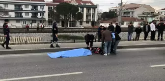 Manisa'da otomobilin çarptığı çocuk öldü