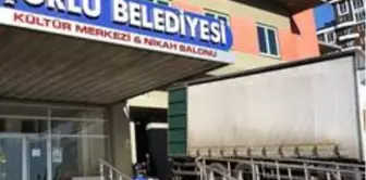 Çorlu'da toplanan yardım malzemeleri deprem bölgesine gönderildi