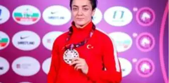 Yasemin Adar'dan gümüş, Bediha Gün'den bronz