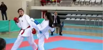 Erzincan'da ANALİG Karate Grup Müsabakaları sona erdi