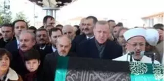 Eski Bakan Akif Çağatay Kılıç'ın babası Sinan Kılıç son yolculuğuna uğurlandı