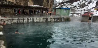 Kato Dağı'ndaki kaplıca ziyaretçilerin akınına uğradı