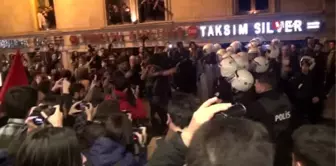 Taksim'de izinsiz gösteride 34 kişi gözaltına alındı