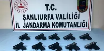 Şanlıurfa'da, evinde 11 tabanca bulunan şüpheli tutuklandı