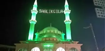 Akyazı'da sağlık çalışanlarına mahyalı destek