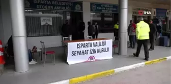 Isparta Seyahat İzin Kurulu, otogara gelenleri tek tek dinliyor