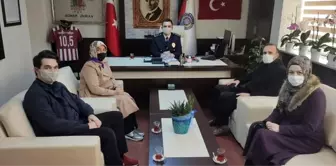 Kur'an Kursu Öğreticileri'nden Emniyet'e 250 adet maske