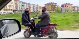 TEKİRDAĞ 'Sosyal mesafeye uyuyoruz' diyerek motosikletle yolculuk yapanlara para cezası