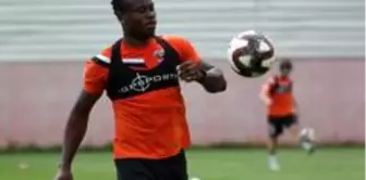 Adanaspor idmanlara başladı