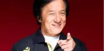 Jackie Chan kimdir? Jackie Chan kaç yaşında ve nereli? Jackie Chan hangi filmlerde oynadı? Jackie Chan hayatı ve biyografisi!