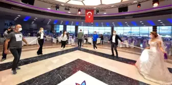 Düğün salonlarında uyulacak kurallar nelerdir? Düğün salonlarında uygulanacak olan koronavirüs önlemler nelerdir? Düğünlerde takı takılacak mı?