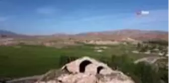 Bin 700 yıllık kilise, doğa fotoğrafçıları tarafından gece ve gündüz çekimleriyle fotoğraflandı