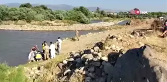 Hatay'da 2'si çocuk 3 kişi boğularak can verdi