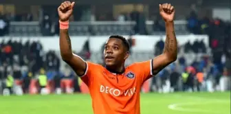 Sözleşmesi biten Robinho, Medipol Başakşehir'den ayrıldı