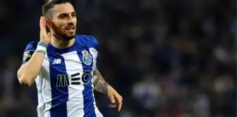 Eski Galatasaraylı futbolcu Alex Telles: Porto'da kalacağım