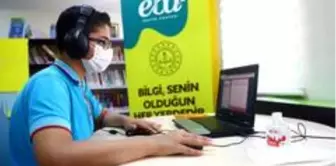 Bağcılar'da 7 alanda EBA Destek Noktası açıldı