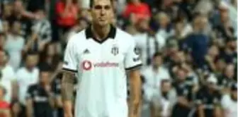 Son Dakika: Beşiktaş, Enzo Roco'nun sözleşmesini karşılıklı anlaşarak feshetti