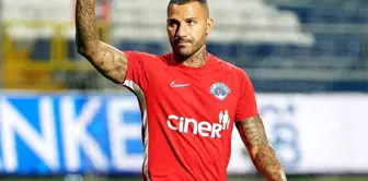 Son dakika haberleri: Ricardo Quaresma Vitoria'ya transfer oldu