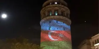 Azerbaycan Bayrağı Galata Kulesi'ne yansıtıldı