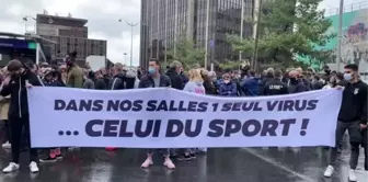 Paris'te Kovid-19 nedeniyle spor salonlarının kapatılması protesto edildi