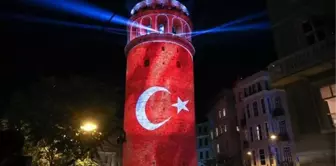 İstanbul'un simgelerinden Galata Kulesi ziyarete açıldı